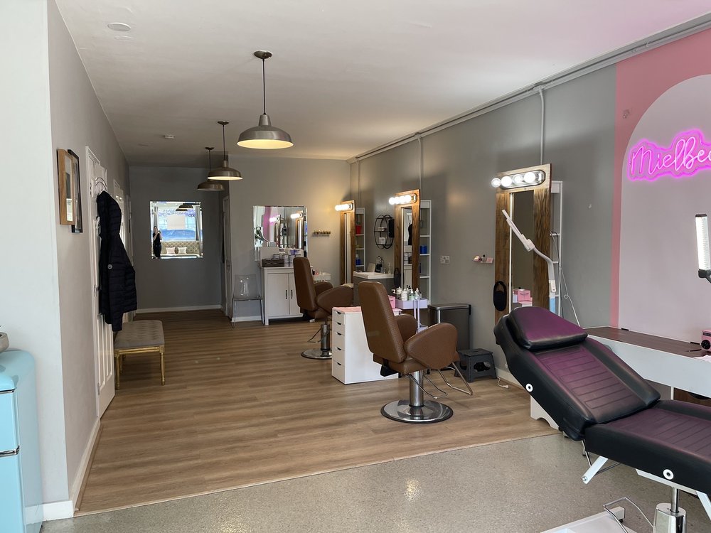 Mielbeauté Bikini & Browbar Logo