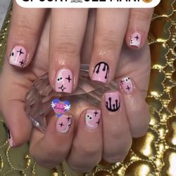 Onyx Nails - Pink gel mani with HAND DRAWN ghosts and dripping blood.