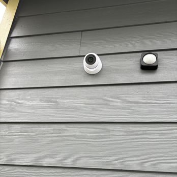 ThoseTechGuys - Unifi camera professionally installed outdoor - Home Theatre Installation Near Me - Tukwila, Washington