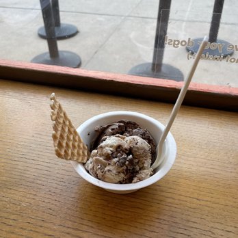 Jeni's Splendid Ice Creams - Ice Cream & Frozen Yogurt Near Me - Austin, Texas