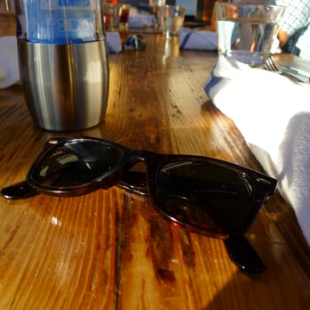 Forge Pizza - waiting - Pizza Near Me - Oakland, California