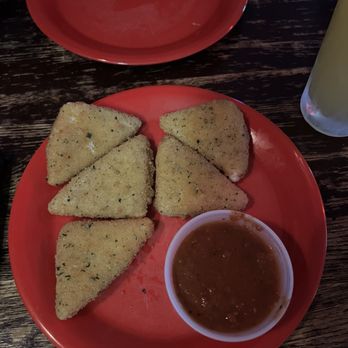 Pequod's Pizza - Pizza Near Me - Chicago, Illinois