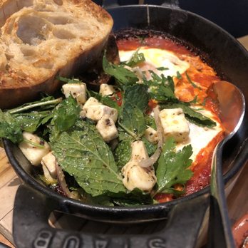 Avec River North - Eggs purgatorio - Mediterranean Near Me - Chicago, Illinois