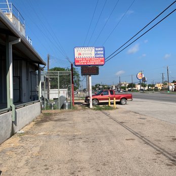 Allied Feeds-Ful-O-Pep Feeds - Pet Stores Near Me - San Antonio, Texas Allied Feeds-Ful-O-Pep Feeds - Pet Stores Near Me - San Antonio, Texas