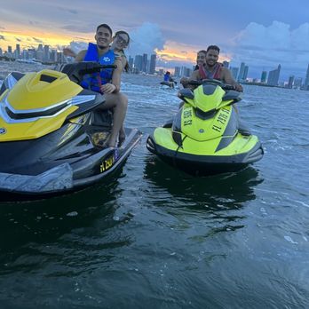 Miami Jetski Rentals - Jet Skis Near Me Miami Jetski Rentals - Jet Skis Near Me