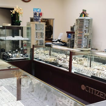 Jewelry Express - Interior - Jewelry Near Me - Lake Wales, Florida Jewelry Express - Interior - Jewelry Near Me - Lake Wales, Florida