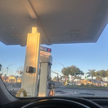Arco - Gas Stations Near Me - Lawndale, California Arco - Gas Stations Near Me - Lawndale, California
