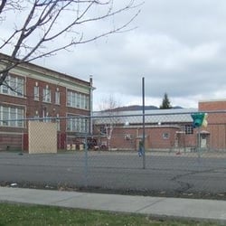 Riveria School & Community Center