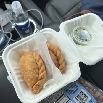 Lord Empanada - Chicken and beef empanadas - Argentine Near Me - Monrovia, California