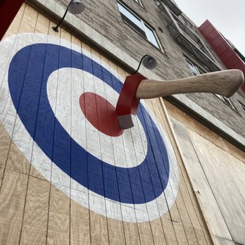 Lone Star Axe Throwing - Front - Axe Throwing Near Me - Dallas, Texas