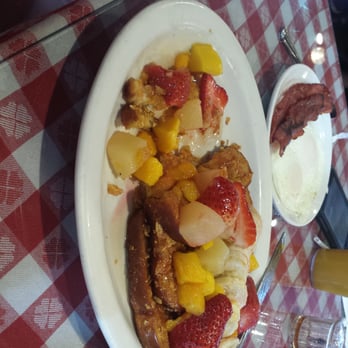Mo's Egg House - Tropical french toast - Breakfast & Brunch Near Me - Temecula, California Mo's Egg House - Tropical french toast - Breakfast & Brunch Near Me - Temecula, California