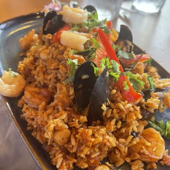 Brasas Peruanas - Seafood and rice - Peruvian Near Me - Round Rock, Texas