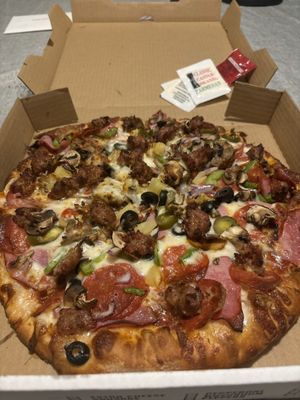 Fiesta Pizza by null