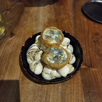 LOCO - Clam based - Portuguese Near Me - Lisbon, 11