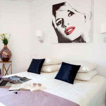 Hotel Colette - Chambre Hôtel Colette 2 - Hotels Near Me - Cannes, 06 Hotel Colette - Chambre Hôtel Colette 2 - Hotels Near Me - Cannes, 06