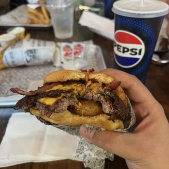 Smash Bros Burger - Juice Bars & Smoothies Near Me - Turlock, California Smash Bros Burger - Juice Bars & Smoothies Near Me - Turlock, California
