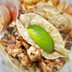 Pop's Fish Market - Blackened Shrimp Tacos