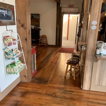 The Coffee Saloon - Multiple rooms for customer meetings, catching up with friends, relaxing and enjoying! Patio also super solid. - Coffee & Tea Near Me - Dos Palos, California