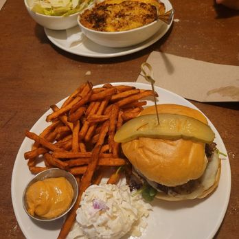 White Spot - Braised beef burger, sweet potato fries. Chicken, broccoli, cheddar with jasmine rice & ceaser salad. - Breakfast & Brunch Near Me - Campbell River, British Columbia White Spot - Braised beef burger, sweet potato fries. Chicken, broccoli, cheddar with jasmine rice & ceaser salad. - Breakfast & Brunch Near Me - Campbell River, British Columbia