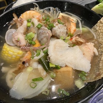 19 GOLD - Seafood Lover Combo - Taiwanese Near Me - Seattle, Washington 19 GOLD - Seafood Lover Combo - Taiwanese Near Me - Seattle, Washington