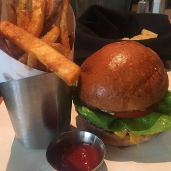 Grace's - Burger with fries - American Near Me - Houston, Texas