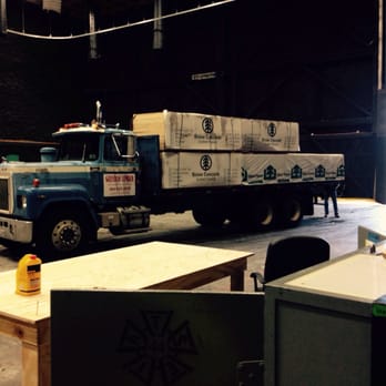 Gueydan Lumber & Plywood Inc: Quality Materials Delivered