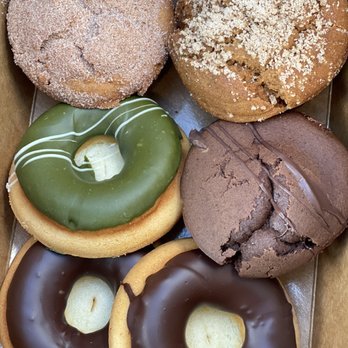 Third Culture Bakery - Dark chocolate and match mochi donuts, churro, chocolate and pumpkin muffins - Bakeries Near Me - Walnut Creek, California