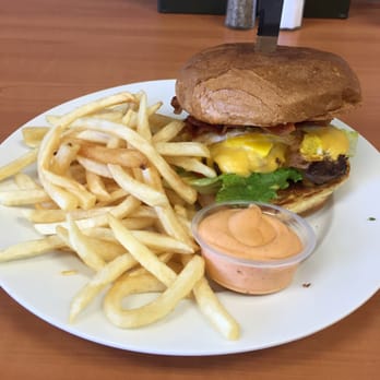 No Toro Cafe - No Toro burger. Breakfast 6/19/2016 - Breakfast & Brunch Near Me - Artesia, California No Toro Cafe - No Toro burger. Breakfast 6/19/2016 - Breakfast & Brunch Near Me - Artesia, California