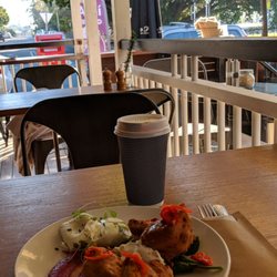 Fuel & Co - Cauliflower pakoras and poached eggs... Different!