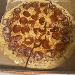 Little Caesars - Pizza.