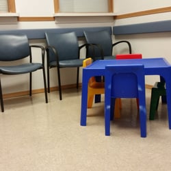 United Health Centers - Back waiting room