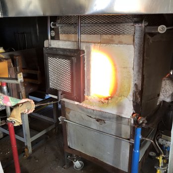 Studio Vine Glass - Arts & Crafts Near Me - Niagara Falls, Ontario