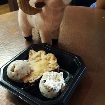 Bumbleberry Gift Shop - Bumbleberry pie + angels landing ice cream - Bakeries Near Me - Springdale, Utah Bumbleberry Gift Shop - Bumbleberry pie + angels landing ice cream - Bakeries Near Me - Springdale, Utah