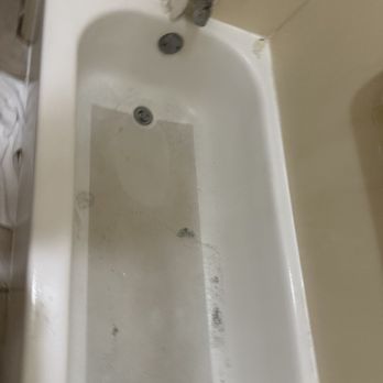 Quality Suites Burleson - Ft. Worth - Gross bathroom. I tried to clean it before we went used it but nothing went down and the drain was clogged - Hotels Near Me - Burleson, Texas Quality Suites Burleson - Ft. Worth - Gross bathroom. I tried to clean it before we went used it but nothing went down and the drain was clogged - Hotels Near Me - Burleson, Texas