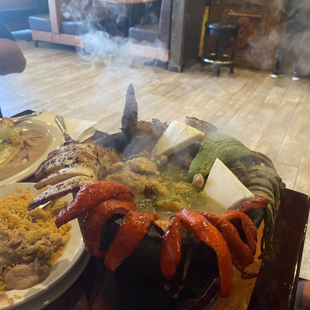 Fiesta Maya Mexican Grill - Mexican Near Me - Newark, Delaware