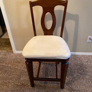 Top Notch Carpet Cleaning - This chair had a huge water spot on it. James made it look brand new! - Carpet Cleaning Near Me Top Notch Carpet Cleaning - This chair had a huge water spot on it. James made it look brand new! - Carpet Cleaning Near Me