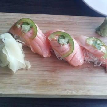 Sushi Bay 17 - Itchy salmon - Sushi Bars Near Me - Denver, Colorado Sushi Bay 17 - Itchy salmon - Sushi Bars Near Me - Denver, Colorado