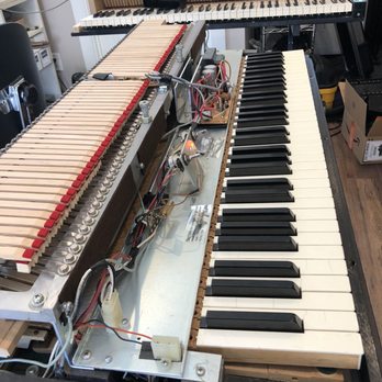 Goldstate Electric Pianos - 1977 Wurlitzer 200a - Piano Services Near Me