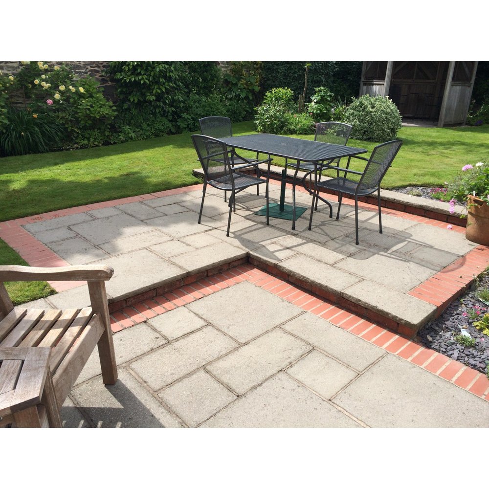 TIM BROSTER DRIVEWAY & PATIO CLEANING AshbyDeLaZouch
