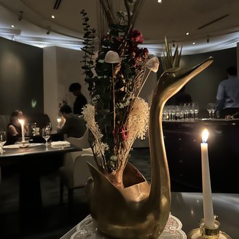 Alinea - Potpourri - New American Near Me - Chicago, Illinois