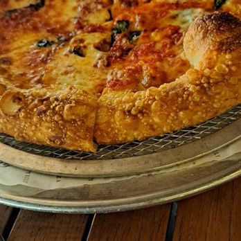 Truly Pizza - Champion Tomato & Cheese (round pizza) - Pizza Near Me - Dana Point, California Truly Pizza - Champion Tomato & Cheese (round pizza) - Pizza Near Me - Dana Point, California