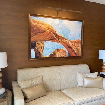 Hoodoo Moab, Curio Collection by Hilton - Sitting area - Hotels Near Me - Moab, Utah Hoodoo Moab, Curio Collection by Hilton - Sitting area - Hotels Near Me - Moab, Utah