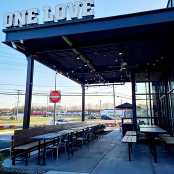 Raising Cane's Chicken Fingers - #OneLove - Fast Food Near Me - Warwick, Rhode Island