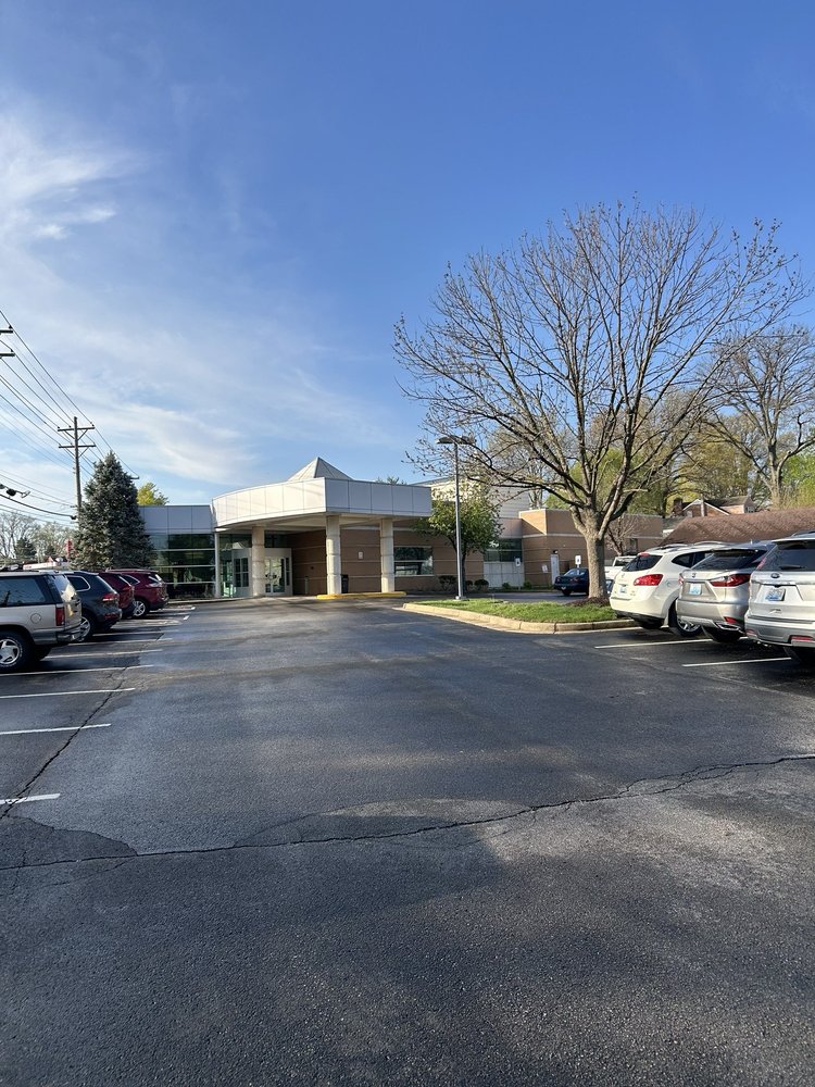 Louisville Endoscopy Center - patient advocate in Louisville, KY