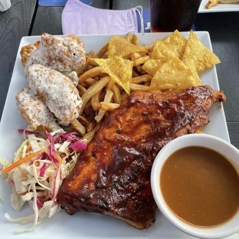 Billie Jax Grill & Bar - 1/3 rack bbq ribs & 5 breaded dreg'd in ranch w/ fries and coleslaw - Bars Near Me - Whitby, Ontario