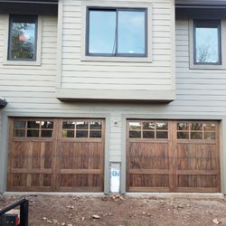 Howell's Garage Doors