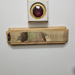 Anniversary Inn - Our door