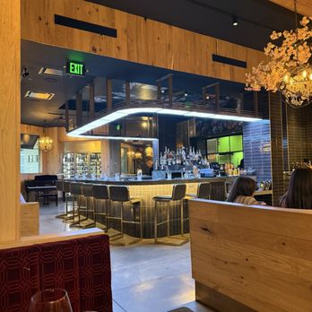 Lupessa - Bar - Italian Near Me - Salt Lake City, Utah