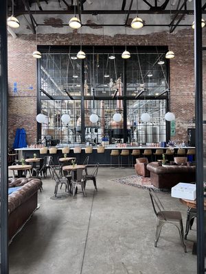 Philadelphia Distilling by null