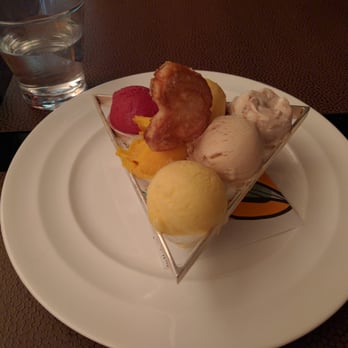 Harvest Table - The dessert sampler of gelato and ice cream - New American Near Me - St Helena, California Harvest Table - The dessert sampler of gelato and ice cream - New American Near Me - St Helena, California